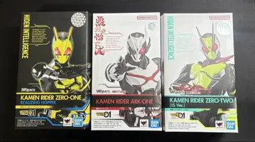 SHFiguarts 가면라이더 제로원 세트