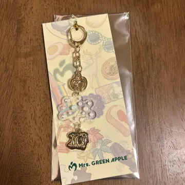 Mrs. GREEN APPLE 키링