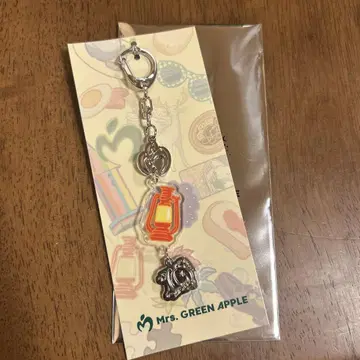 Mrs. GREEN APPLE 키링