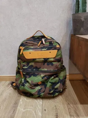 클레드란 카모 패턴 백팩 중형