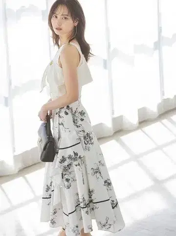 SNIDEL 손수건 헴 스커트 사이즈 1 아이보리