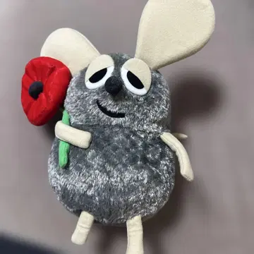 프레데릭 봉제 인형