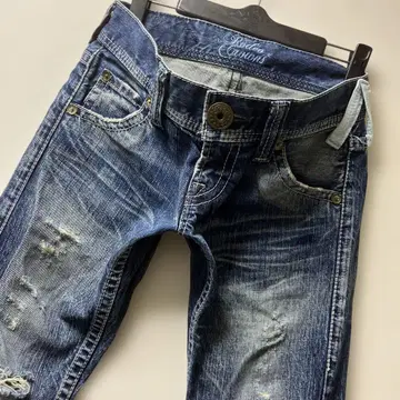 로데오 크라운 벨트 루프 스카이블루 데미지 팬츠