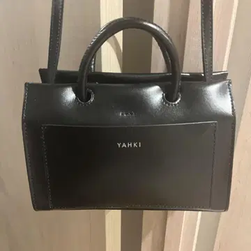야키 숄더백 블랙