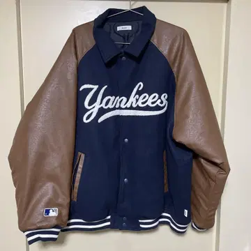 Perushu Yankees 바시티 자켓 네이비/브라운