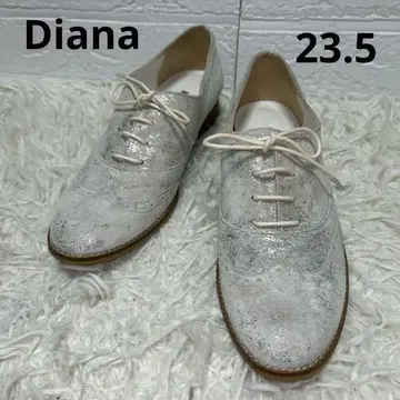 [새상품급] Diana 다이애나 가죽 신발 23.5cm 실버