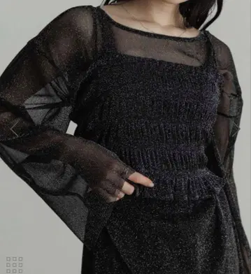 CEE_SEE 뷔스티에 라메 튤 탑