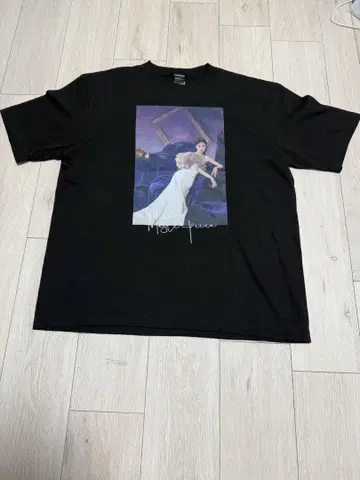 TWICE MISAMO Masterpiece BIG T셔츠 MINA