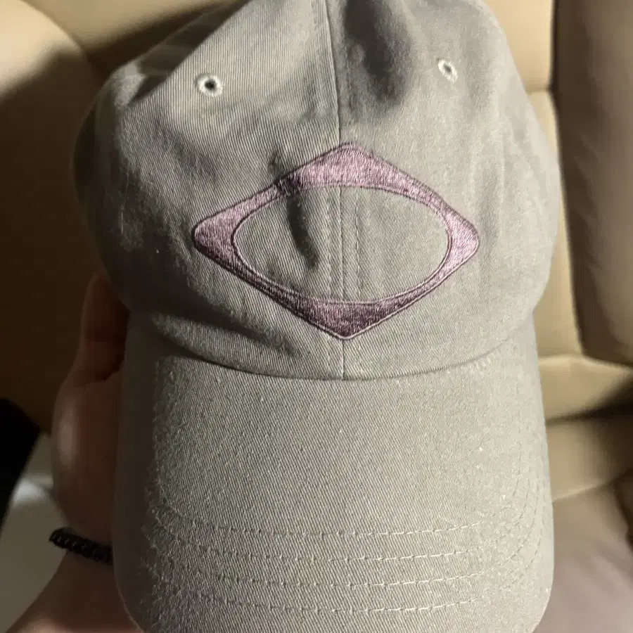 【HUG YOUR SKIN】Hug Friends Cap (pink) MUSINSA | HUG YOUR SKIN Hug Friends Cap (Pink)