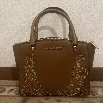 MICHAEL KORS 브라운 숄더백