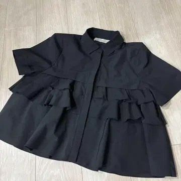 마릴린 문 레이어드 와플 블라우스