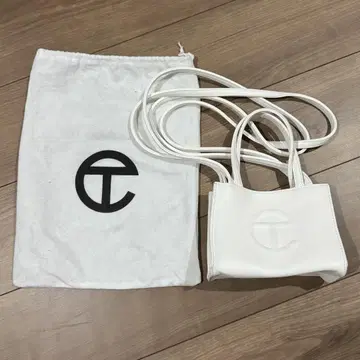 Telfar 스몰 숄더백 화이트