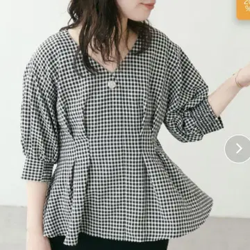 natural couture 내추럴 꾸뛰르/페플럼 5분소매 블라우스