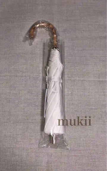 [mukii] 미사용 새상품 우천 겸용 접이식 우산 즉시 완판 아이템