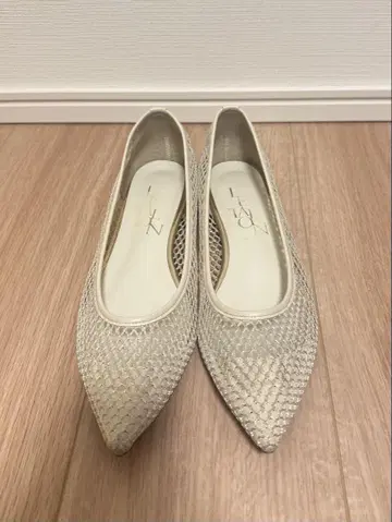 넷 플랫 르탈론 화이트 아이보리 24.5cm