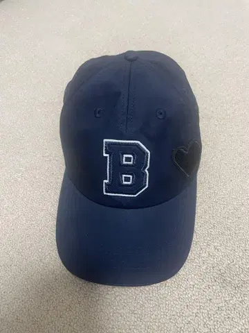 BIBIY 네이비 캡 B 자수