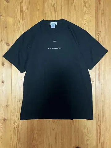 SKIN 백 프린트 티셔츠