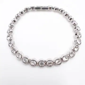새상품급 SWAROVSKI 대형 크리스탈 테니스 팔찌 18cm