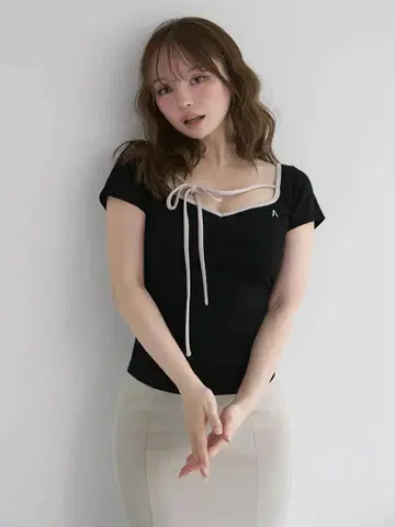 andmary 티셔츠 블랙
