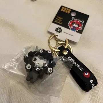 산리오 흑백 키링 쿠루미 만박