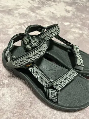[ TEVA ] 스포츠 샌들 (27cm)