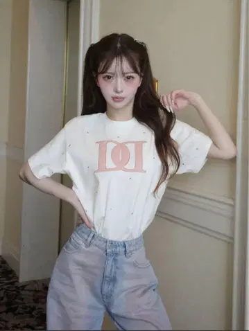 Darich 퀼팅 아플리케 비쥬 T셔츠 화이트