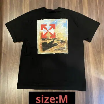 [새상품급] Off-White 블랙 티셔츠 사이즈 M