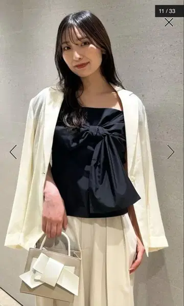 프레이 아이디 리본 디테일 상의 블랙