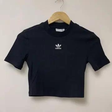 adidas 크롭 T셔츠
