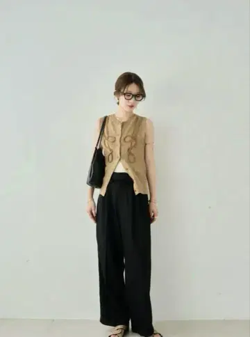 eaphi TAPE EMBROIDERY MIX KNIT