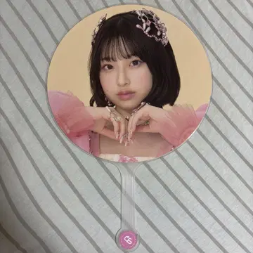 사쿠라바 하루카 부채 큐스토 파루탄