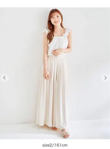 턱 플레어 와이드 팬츠 코코딜