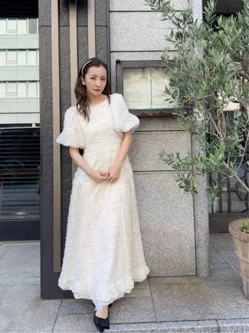 ROSY LUCE VOLUME BACK OPEN DRESS - IVORY