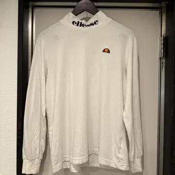 Ellesse 화이트 긴팔 셔츠