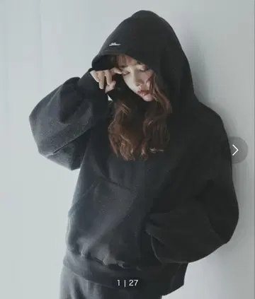 lallana 라라나 라메 맨투맨 후디 블랙