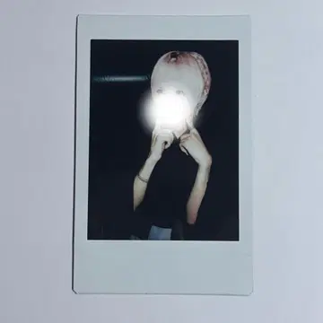 세이브 포인트 유키 폴라로이드