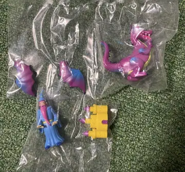 THE DRAGON & THE WIZARD 피규어 컬렉션