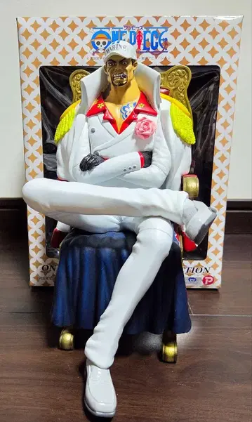 아카이브 컬렉션 사카즈키 원수 아카이누 피규어 원피스