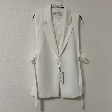 ZARA 화이트 베스트