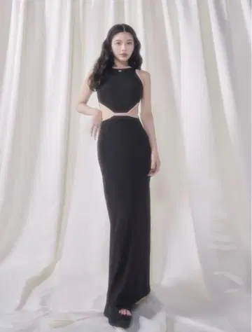 Darich 허리 오픈 컷 롱 원피스