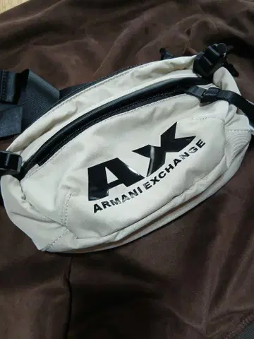 Armani Exchange 아르마니 익스체인지 바디백