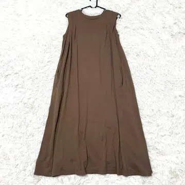 저널 스탠다드 레사 롱 원피스 턱 슬리브리스 프리