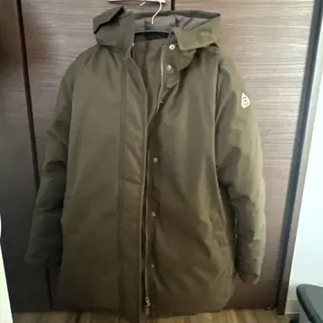 피레넥스 다운 코트 XL