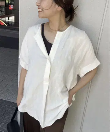 JOURNAL STANDARD [세탁 가능] 레이온 린넨 노카라 블라우스