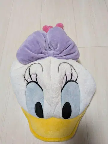 데이지 덕 팬캡