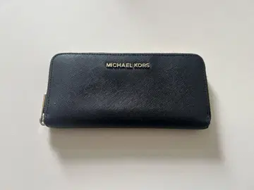 MICHAEL KORS 블랙 장지갑