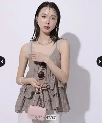 마이 스트라다 프릴 티어드 캐미 아르페쥬 스토리 리브 니트 탱크