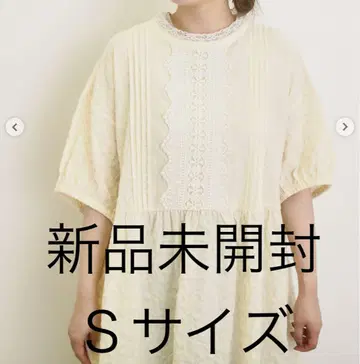 새상품 S 플라켓 레이스 절개 원피스 사만사 모스모스