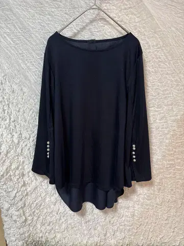 콜라주 갈리아르다갈란테 네이비 긴팔 상의 소매 펄 앞뒤