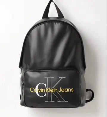 새상품급 CalvinKleinJeans 투톤 모노그램 소프트 백팩